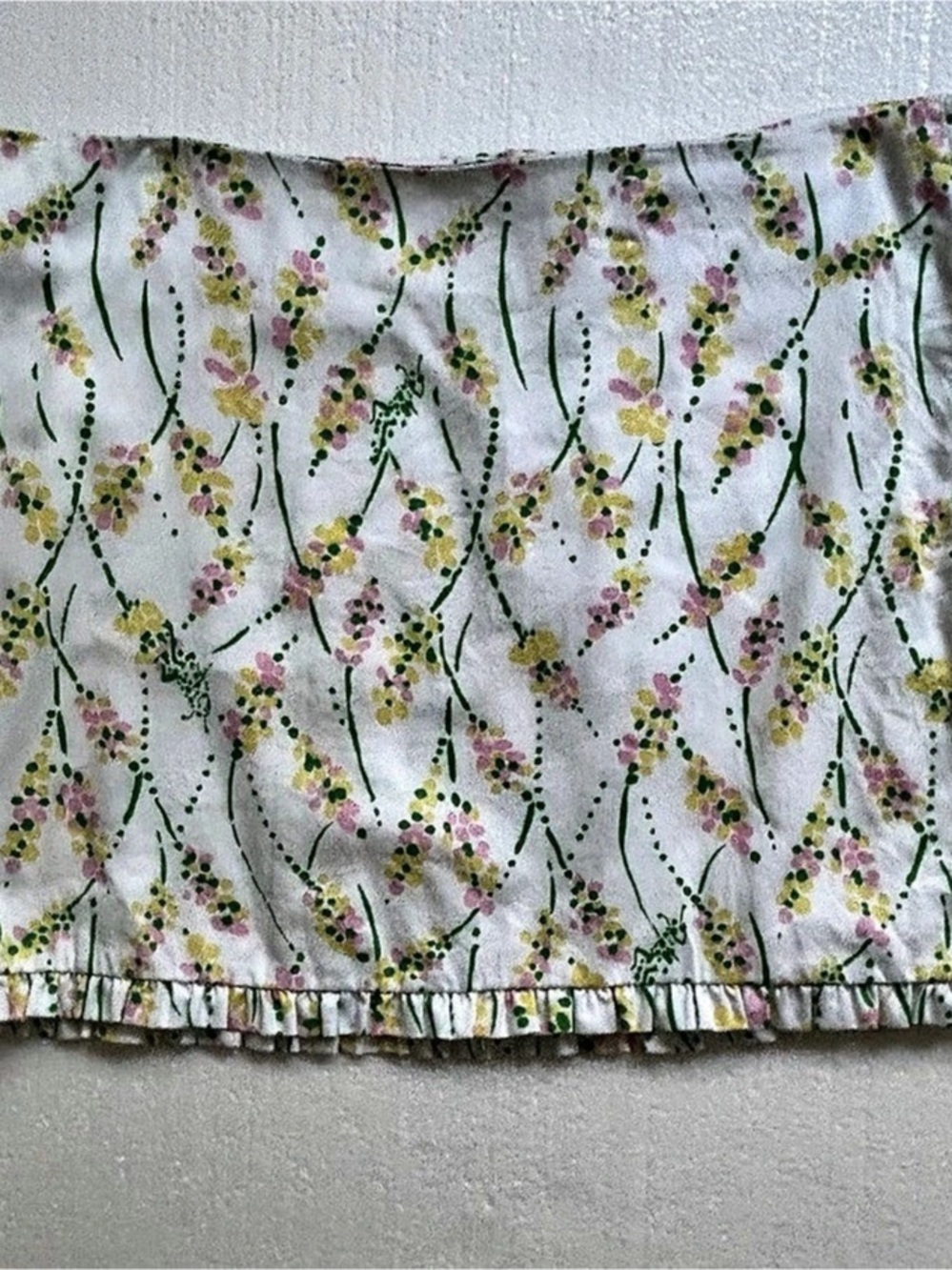 Lilly Pulitzer Floral Ruffle Mini Skirt in White & Green - Size 10